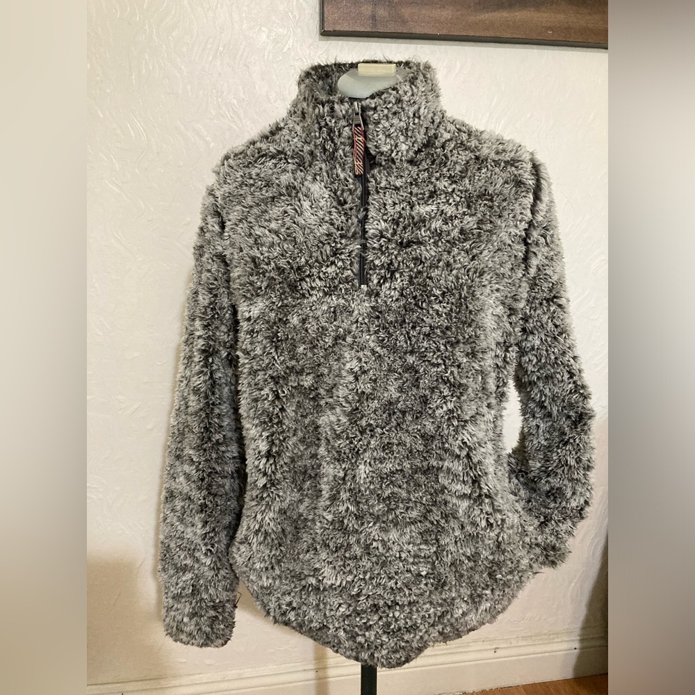 Original waterproof vintage gray/black faux fur teddy pullover Jacket size M